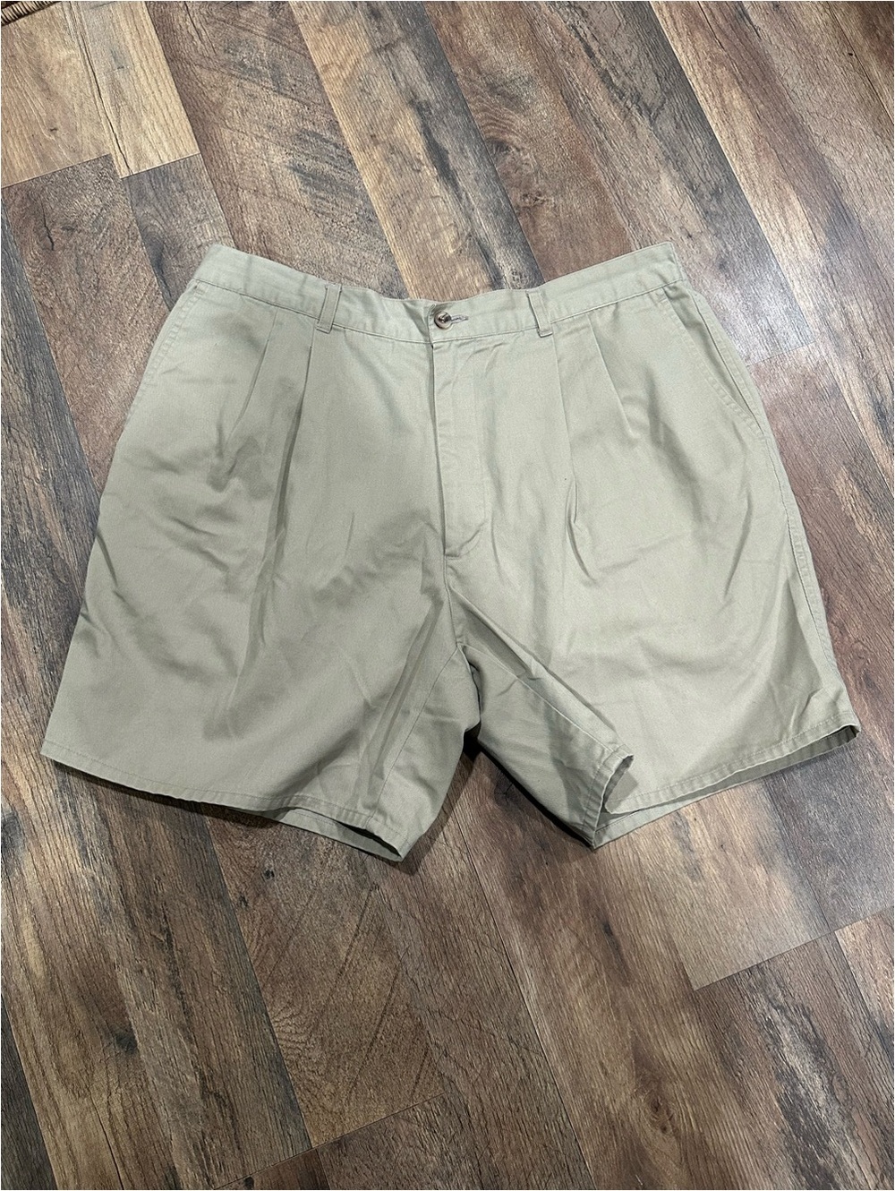 Puritan Men’s pleated golf Shorts - Khaki